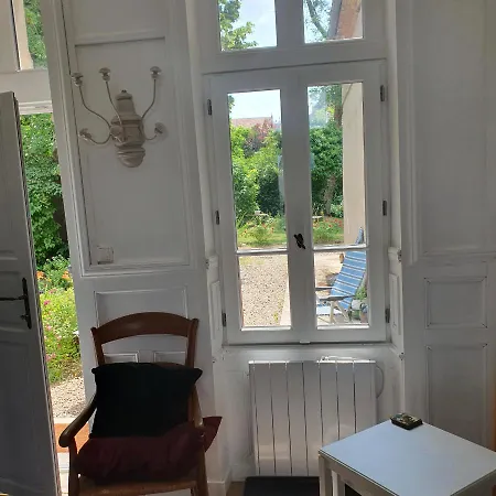 Logement De La Cure *
